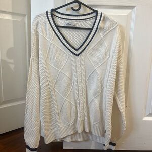 white/cream size s hollister v-neck sweater